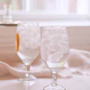 carolenadrinkingglass 09